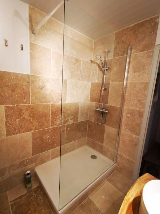 Nid Douillet A Quelques Pas De La Gare. Apartment Каркасон Екстериор снимка
