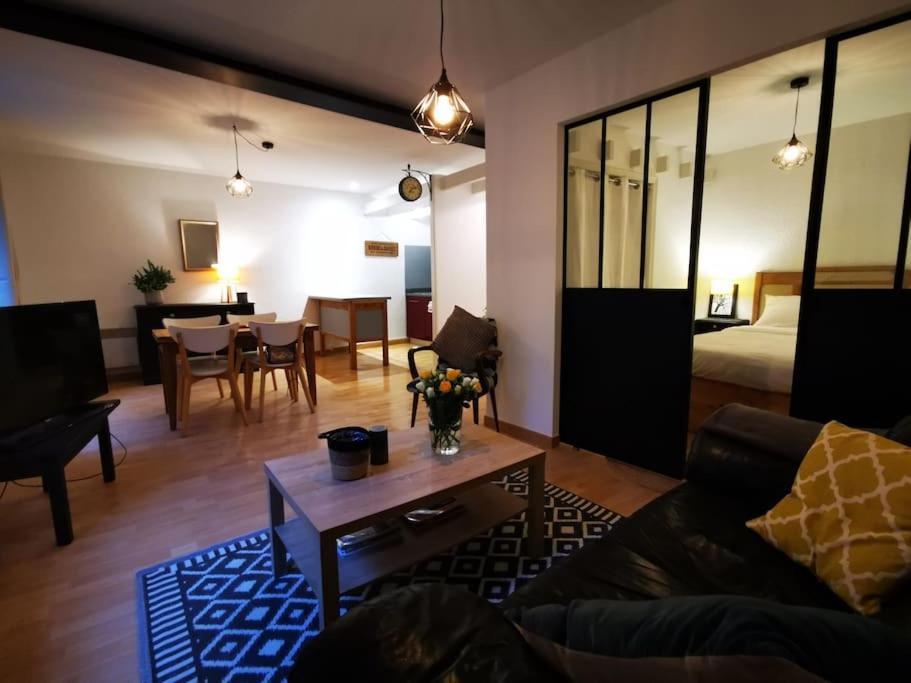 Nid Douillet A Quelques Pas De La Gare. Apartment Каркасон Екстериор снимка